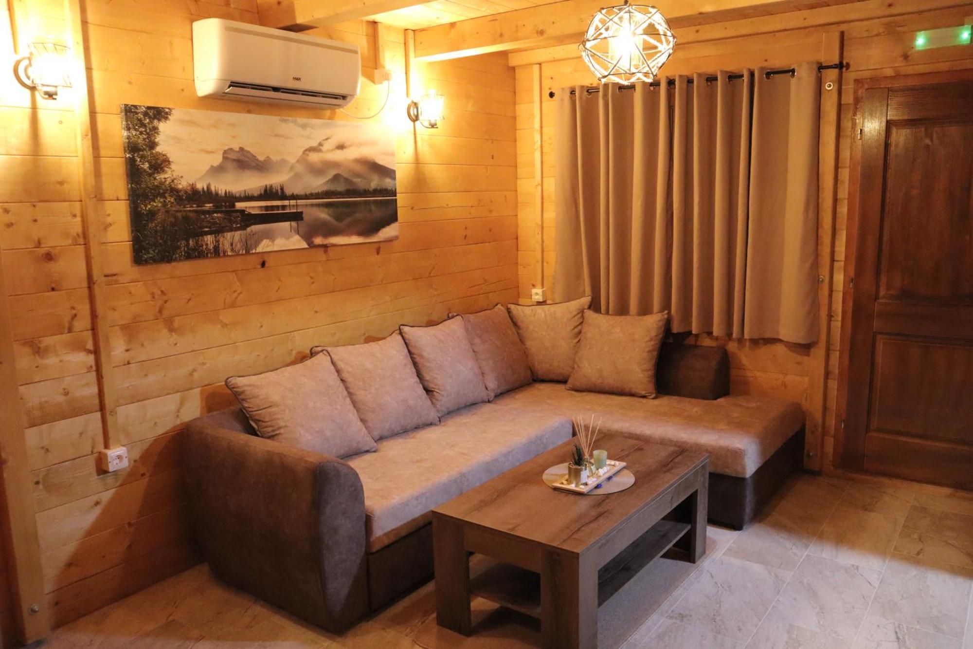 Green Field Apartments เวียร์ปาซาร์ ภายนอก รูปภาพ